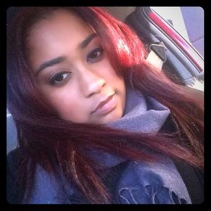 Meet your Posher, Antoinette